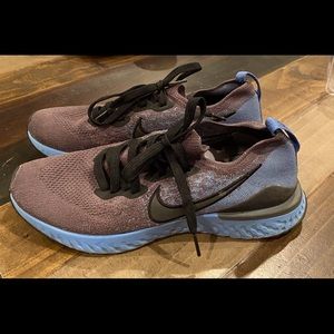 Men’s Nike Flynits